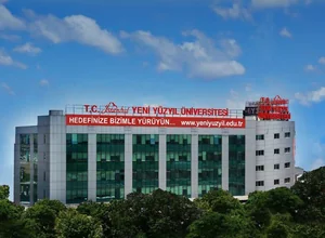Yeni Yüzyıl University international student