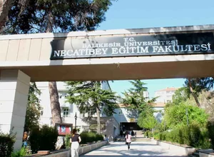 Balikesir University international student