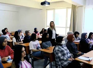 Kahramanmaraş İstiklal Üniversitesi Yüksek Lisans