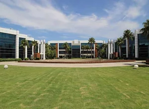 İzmir Bakırçay Üniversitesi Doktora